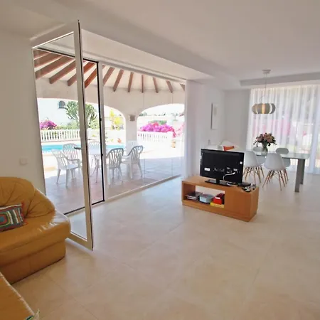 El Descanso - Sea View With Private Pool In