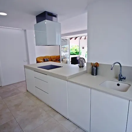 El Descanso - Sea View With Private Pool In *
